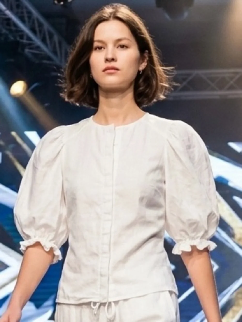 Zara White Puff-Sleeve Henley Blouse